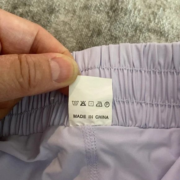 Wsirmet flowy 2 in 1 lilac shorts size Medium {1018} - Picture 8 of 11